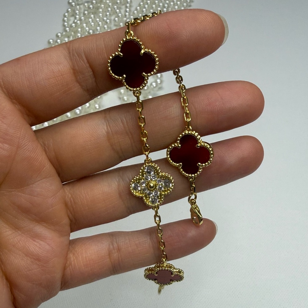 Gold and Red Bracelet four clover - Picture 5 of 8